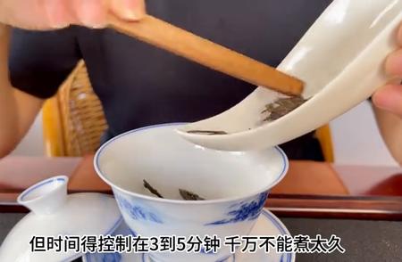 普洱茶能泡几次？探秘茶叶的多次生命力